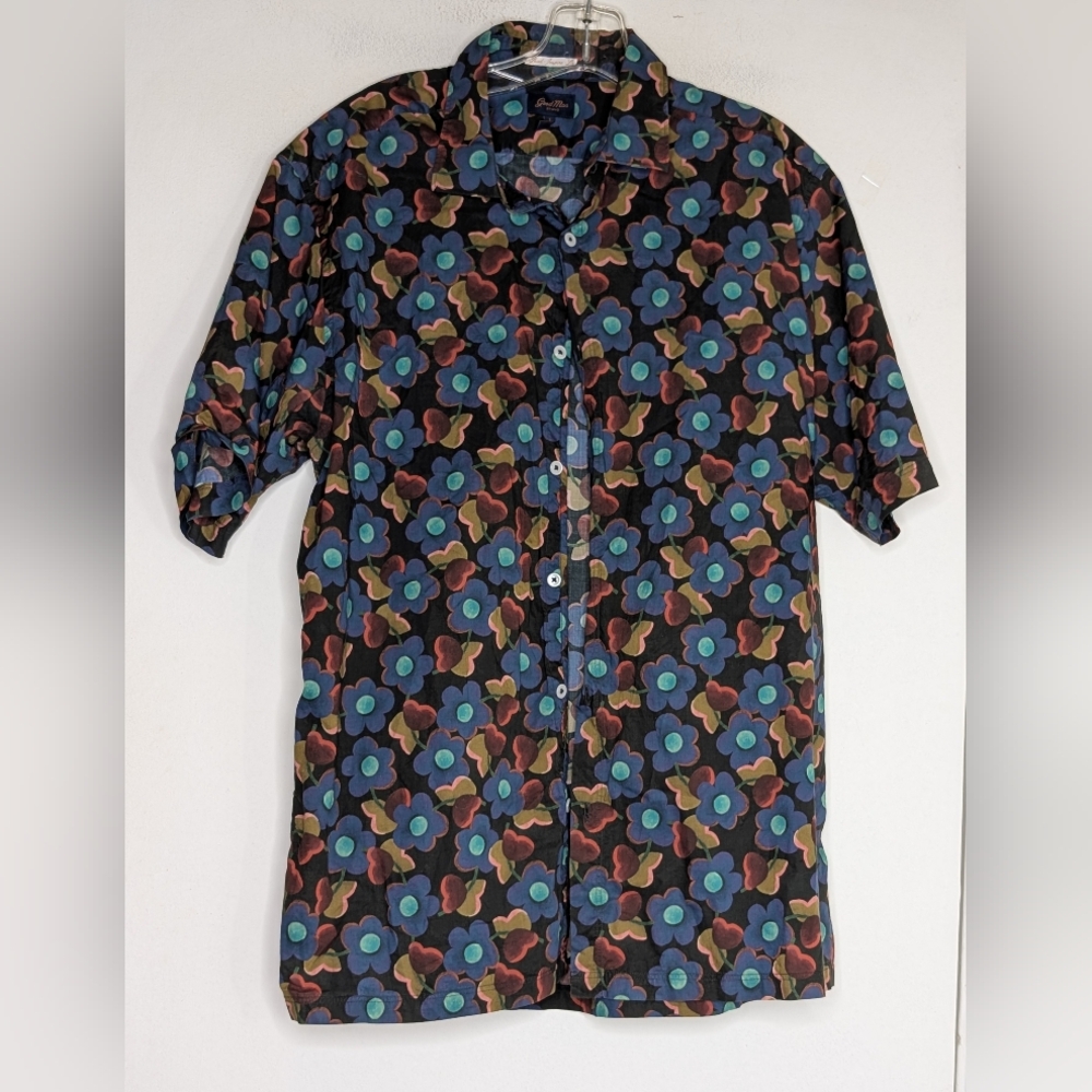 Good Man Brand • Men's Floral Button Down Shirt EUC
